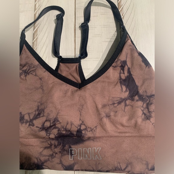 PINK Sports Bra - Picture 3 of 4